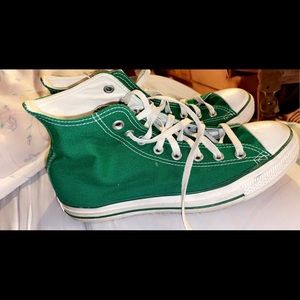 Converse green shoes